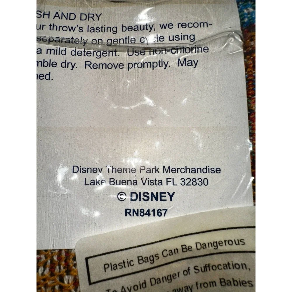 NEW Old Disneyland Resort Christmas Tapestry Woven Throw Blanket Limited Release